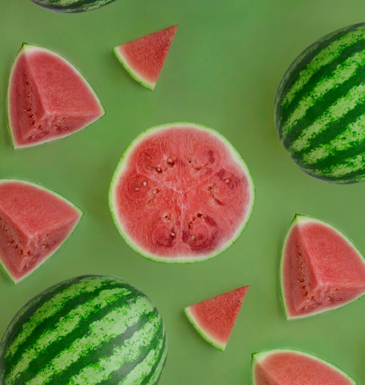 HELPS BRIGHTEN SKIN NATURALLY